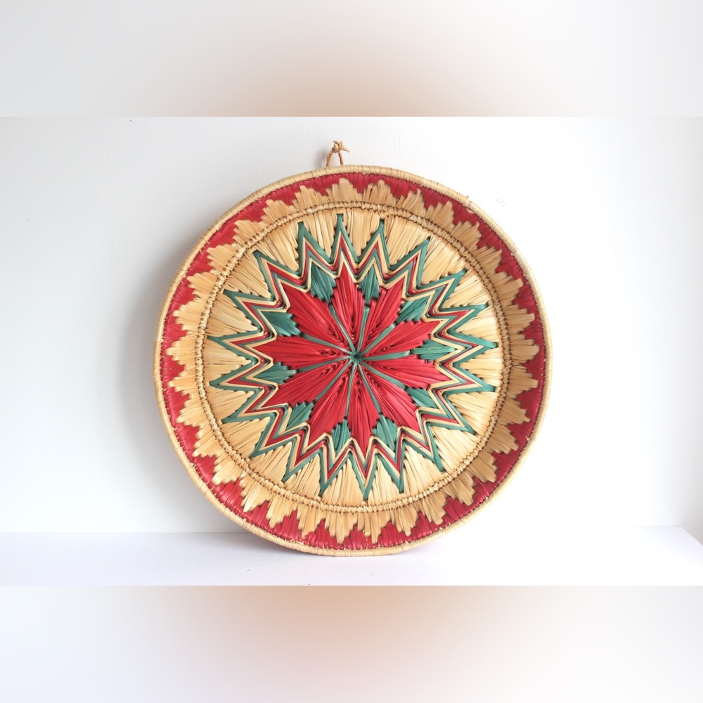 Vintage 13” Colourful Straw Wall Basket, Red and Green Beige, Hand Woven, Ethnic